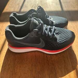 Nike Air Zoom Pegasus 34 Blue Fox Bright Crimson 880560-403 Womens Size 7